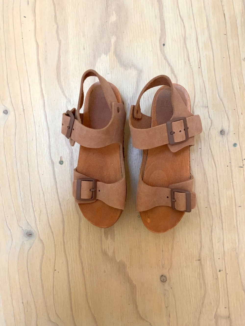 Bryr Stella clog sandal